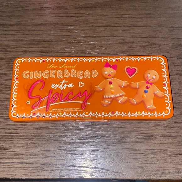 Too faced extra spicy gingerbread palette - Picture 2 of 4